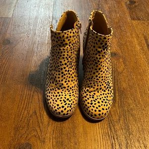 Cheetah wedge booties
